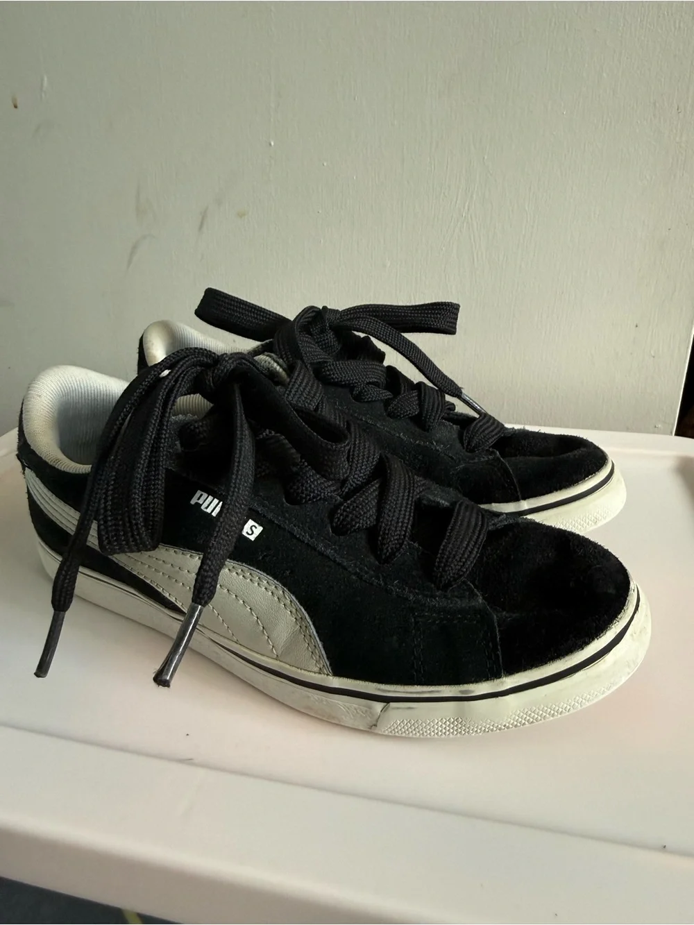 Puma Kids Black Suede Low-Top Sneakers